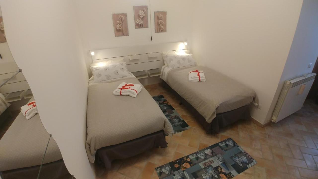 La Casa Di Alberto Camerino Kültér fotó